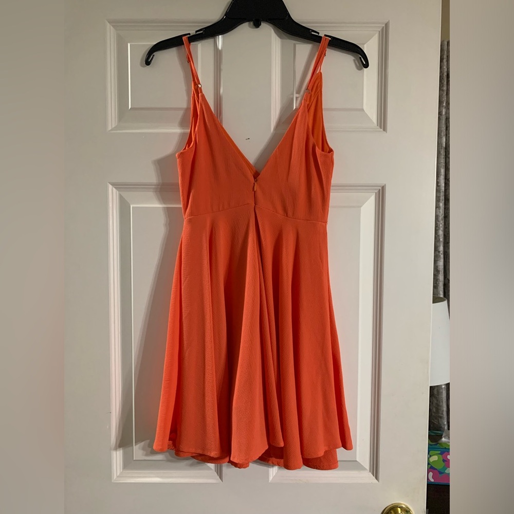 Dress - Picture 2 of 3